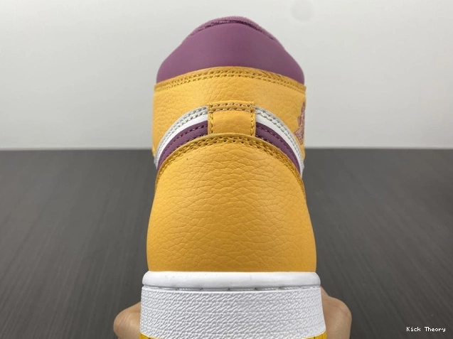 Kicked Out Shoe Store 1 High OG Brotherhood 555088-706 Air Jordan 0708